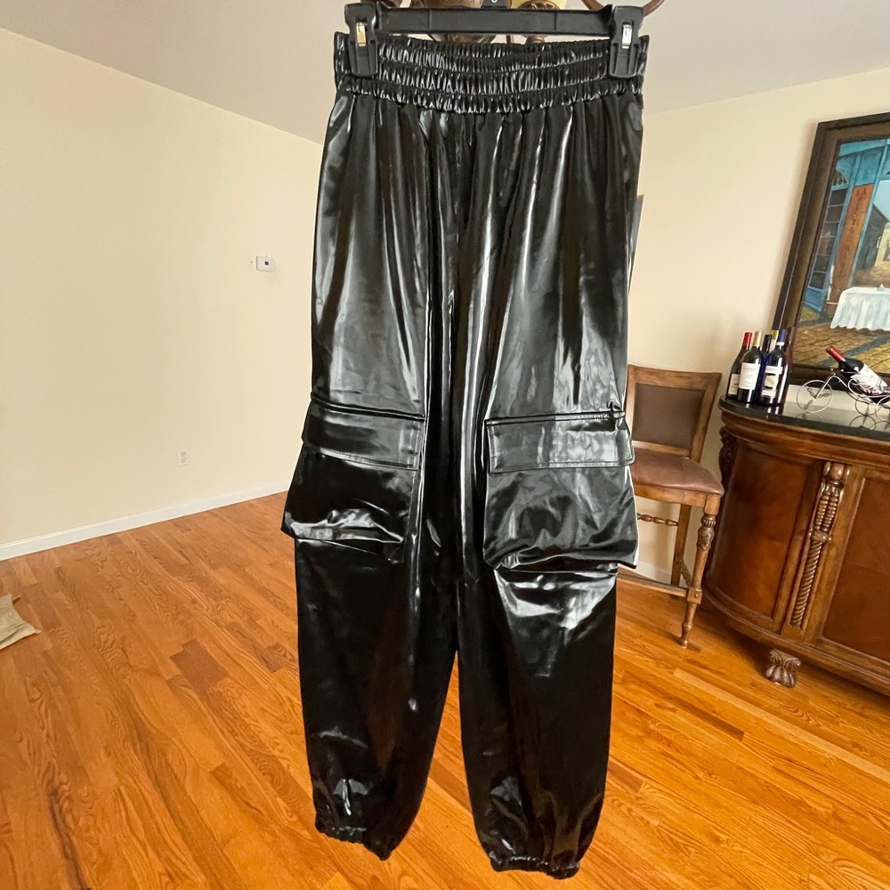 Black Shein Pants with Pockets, Size: XS Never Worn, Brand New